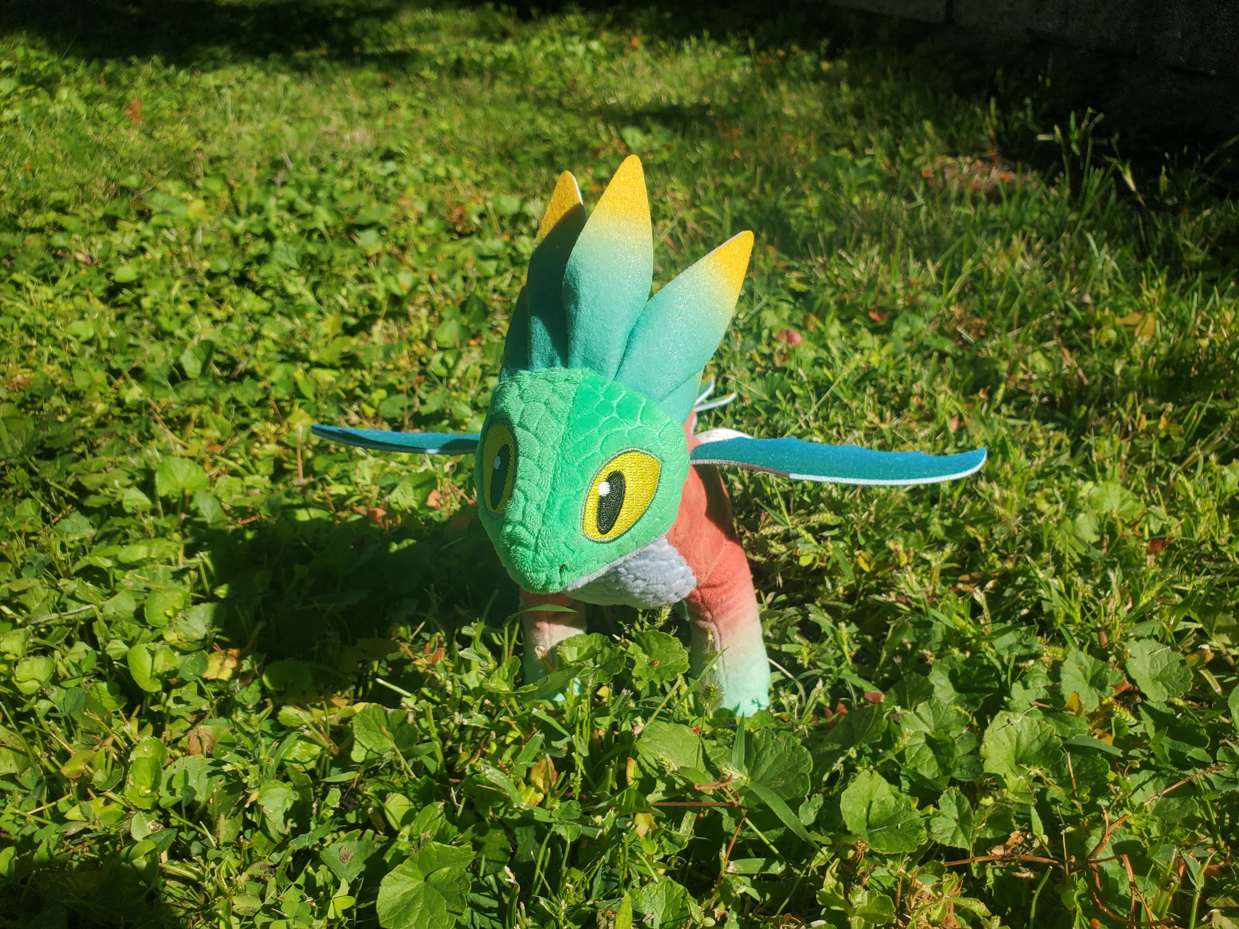 Dragon Reveal Plush Featherhide