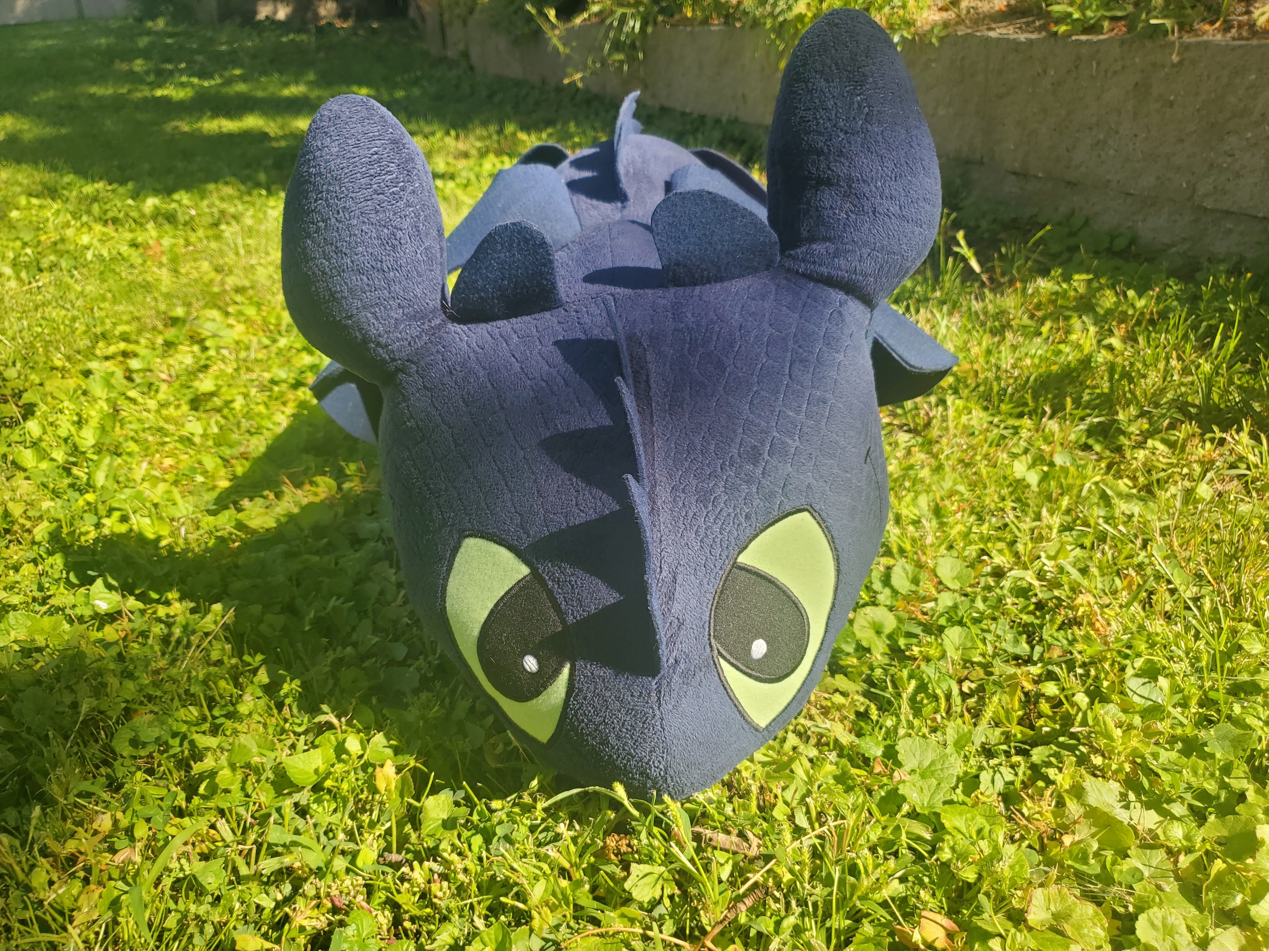 Motiongate Giant Toothless Plush