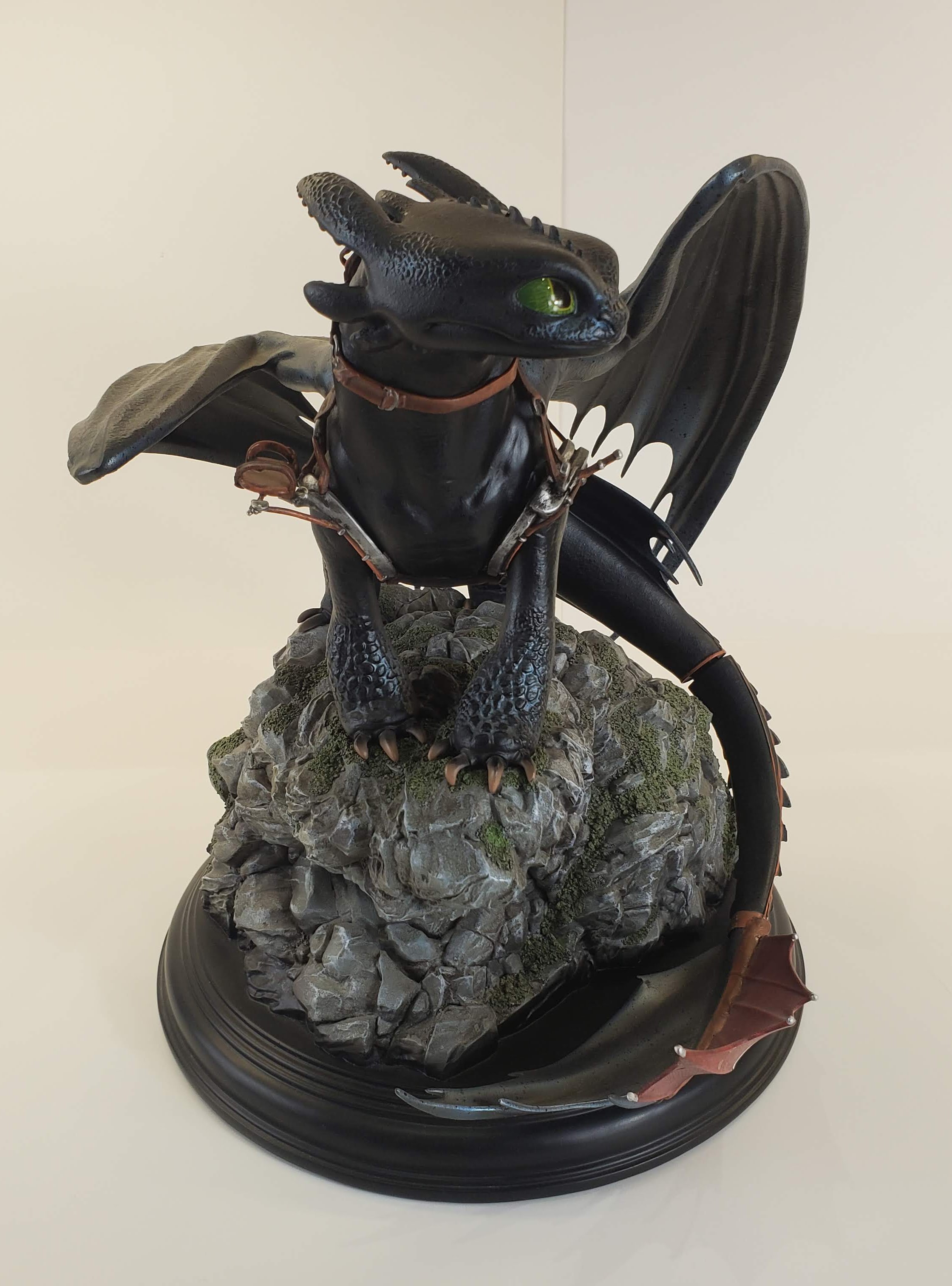 Statue of Toothless from How to Train Your Dragon 2