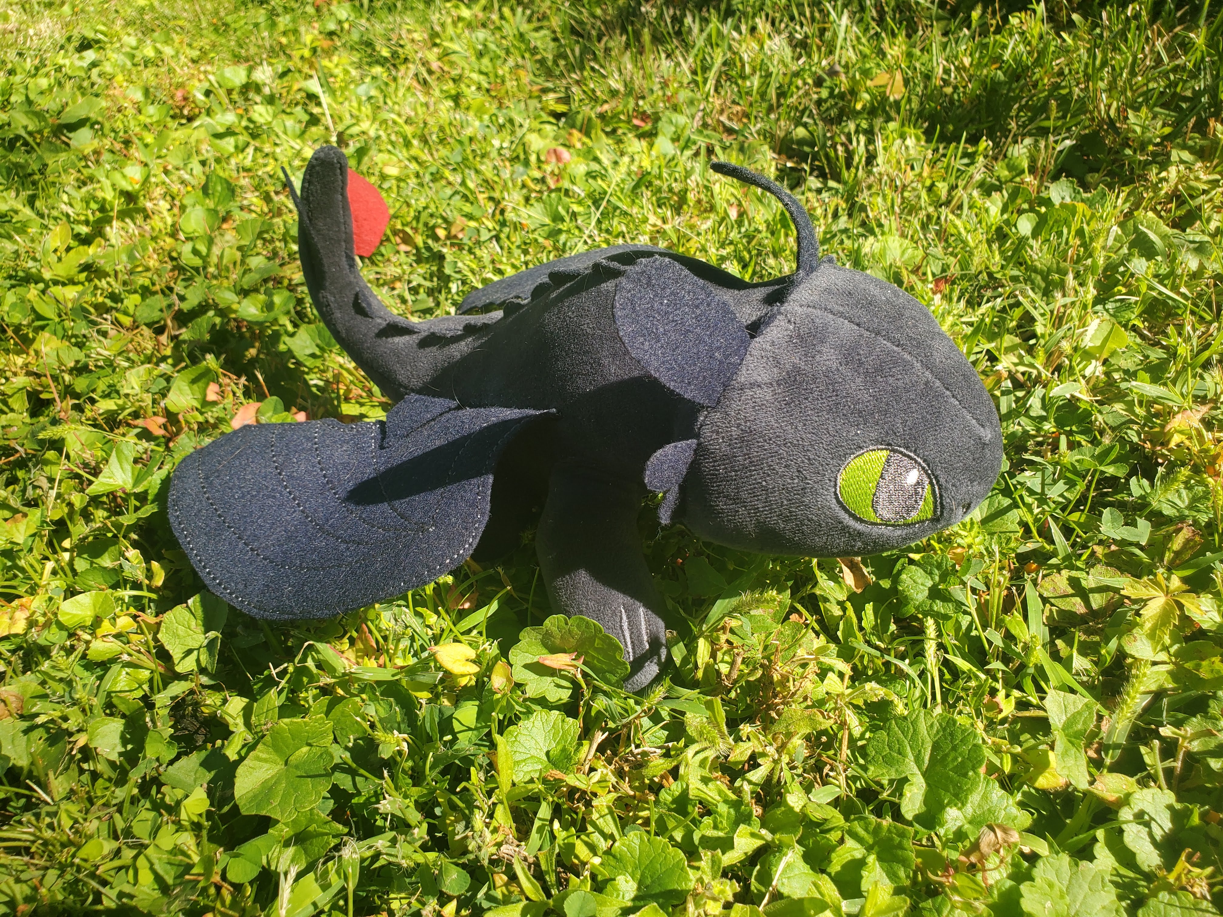 13.7-inch Toothless plush